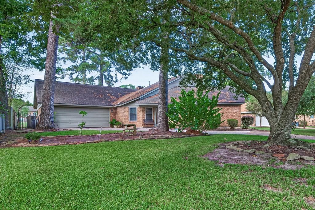 20339 Atascocita Shores Drive, Humble, TX 77346