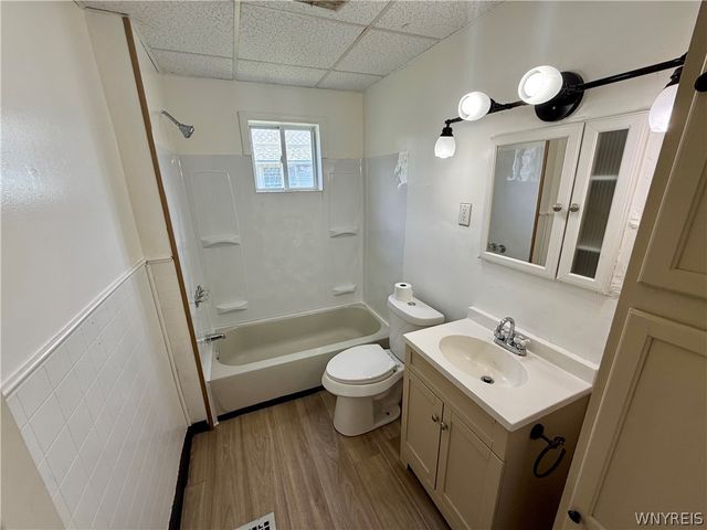 24 Amsterdam Avenue, Buffalo, NY 14215