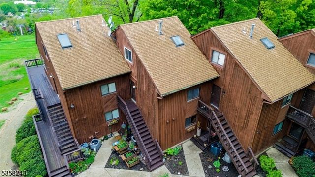 3 Telemark Dr 10, Vernon Twp., NJ 07462