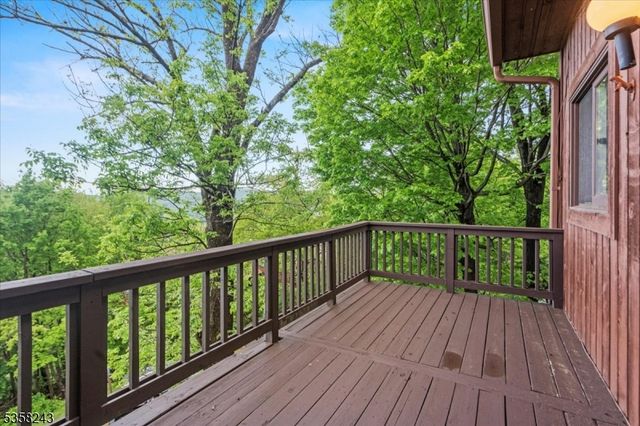 3 Telemark Dr 10, Vernon Twp., NJ 07462