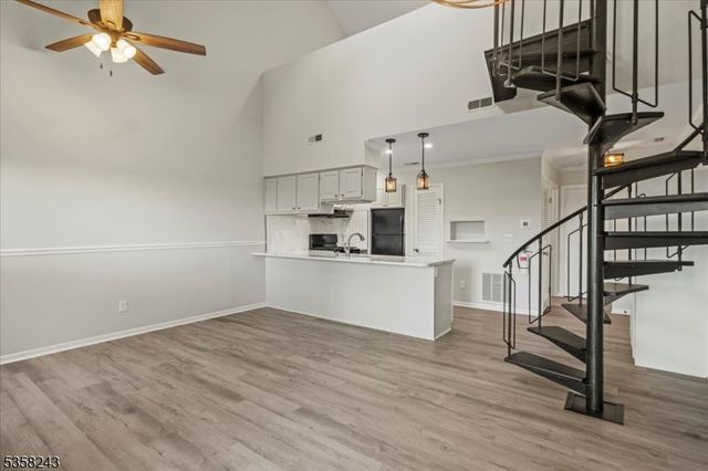 3 Telemark Dr 10, Vernon Twp., NJ 07462