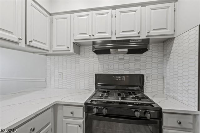 3 Telemark Dr 10, Vernon Twp., NJ 07462