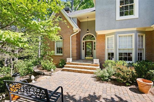 5616 Forkwood Drive NW, Acworth, GA 30101