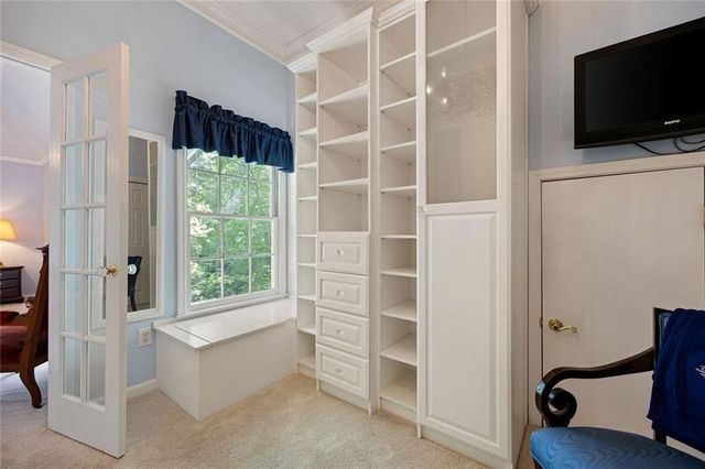 5616 Forkwood Drive NW, Acworth, GA 30101