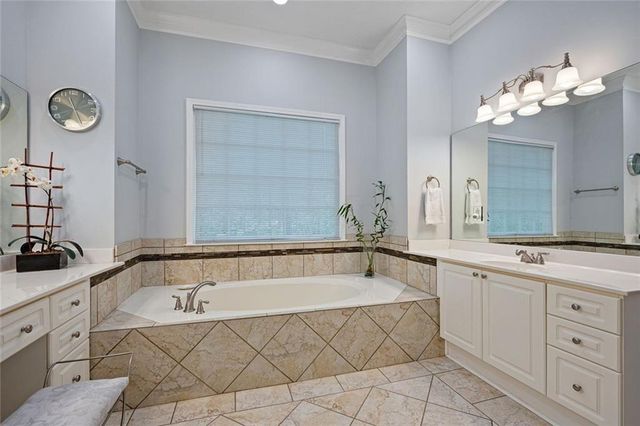 5616 Forkwood Drive NW, Acworth, GA 30101