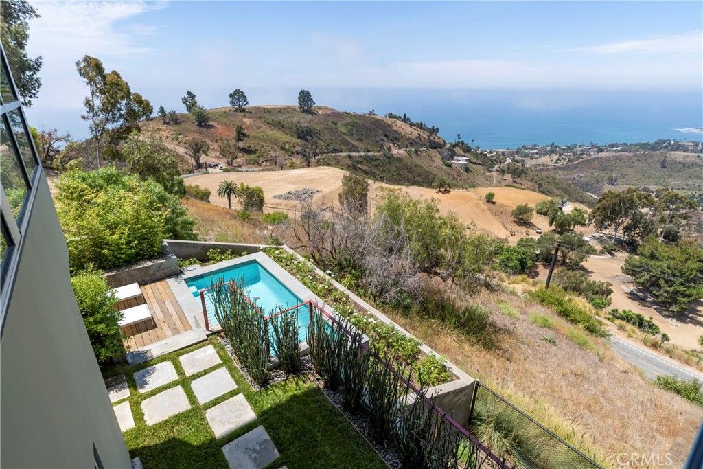 Image 39 of property listing at 21826 Castlewood Drive, Malibu, CA 90265