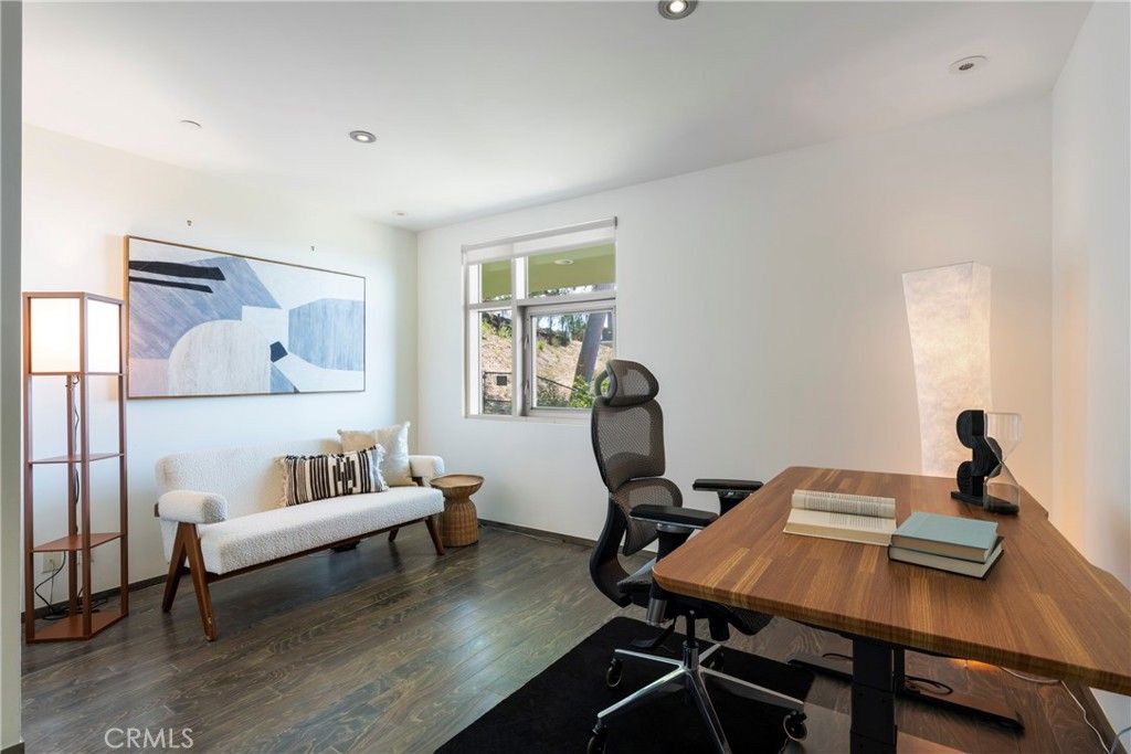 Image 45 of property listing at 21826 Castlewood Drive, Malibu, CA 90265