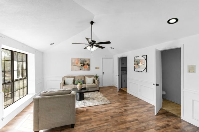 2408 Castle Street, Irving, TX 75038