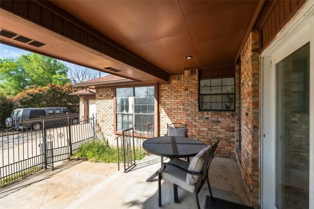 2408 Castle Street, Irving, TX 75038
