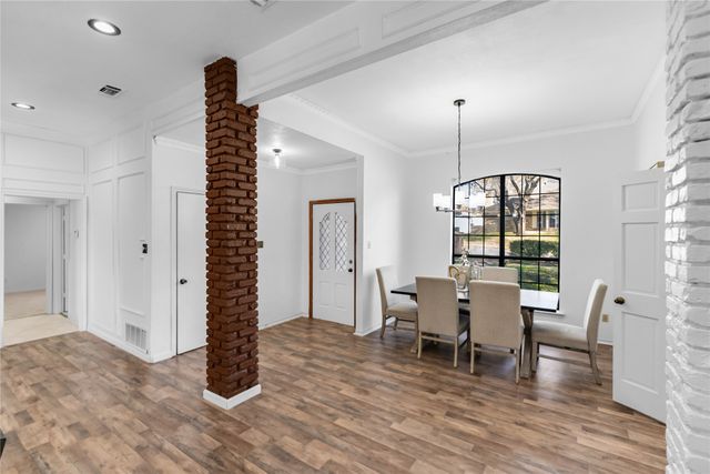 2408 Castle Street, Irving, TX 75038