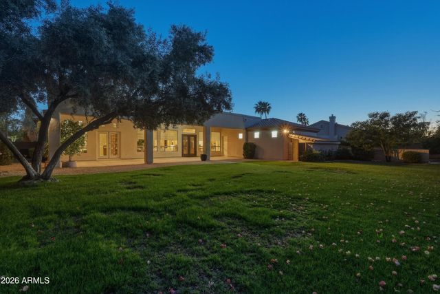 370 E CANYON CREEK Drive, Gilbert, AZ 85295