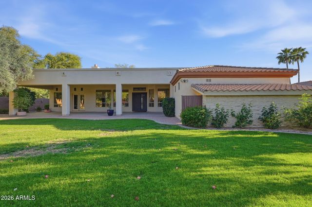 370 E CANYON CREEK Drive, Gilbert, AZ 85295