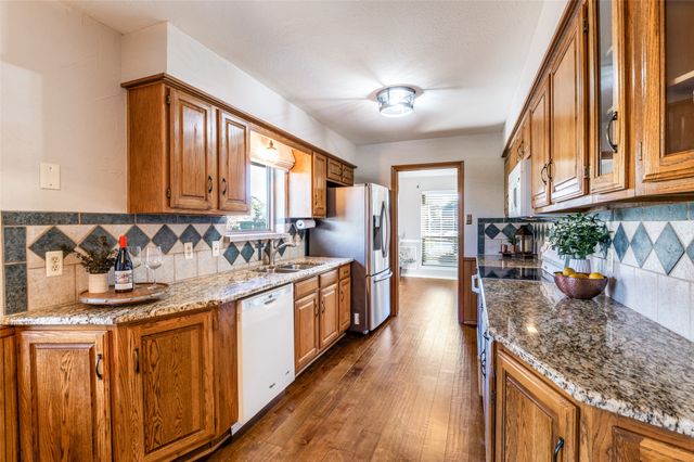 3105 Afton Drive, Carrollton, TX 75007