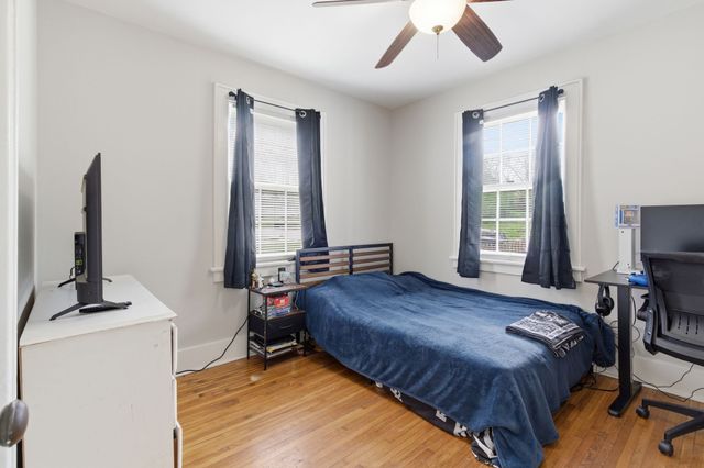 825 Gracey Ave, Clarksville, TN 37040