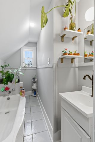 825 Gracey Ave, Clarksville, TN 37040