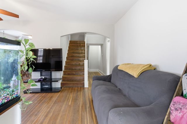 825 Gracey Ave, Clarksville, TN 37040