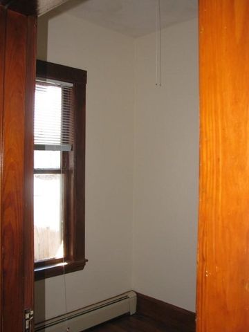 384 Medford 1, Malden, MA 02148