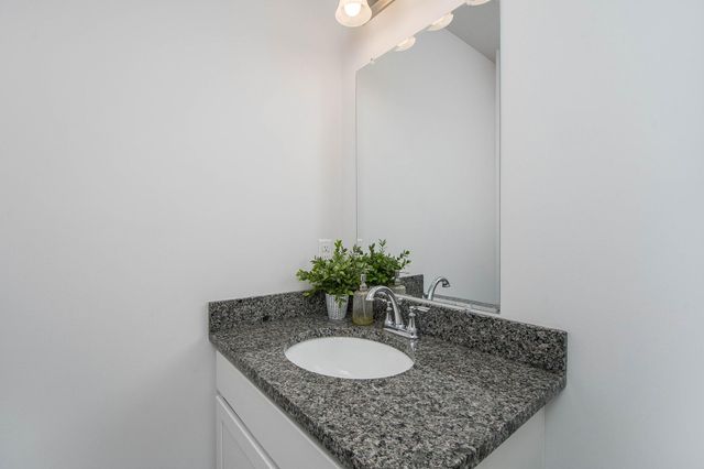 4269 Highpoint Drive 114, Leighton Twp, MI 49348