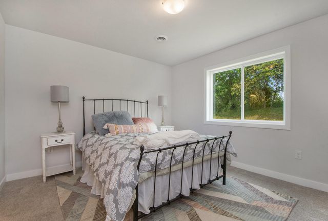 4269 Highpoint Drive 114, Leighton Twp, MI 49348