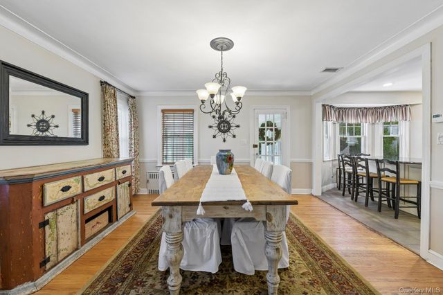 131 Floral Parkway, Floral Park, NY 11001
