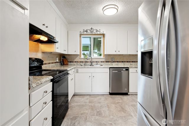 1108 20th Street NW, Puyallup, WA 98371