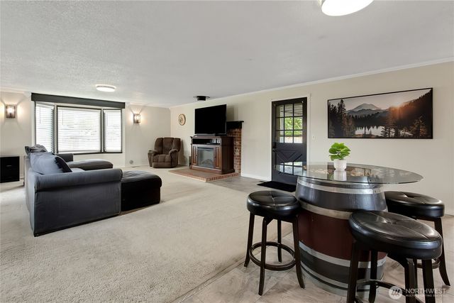 1108 20th Street NW, Puyallup, WA 98371