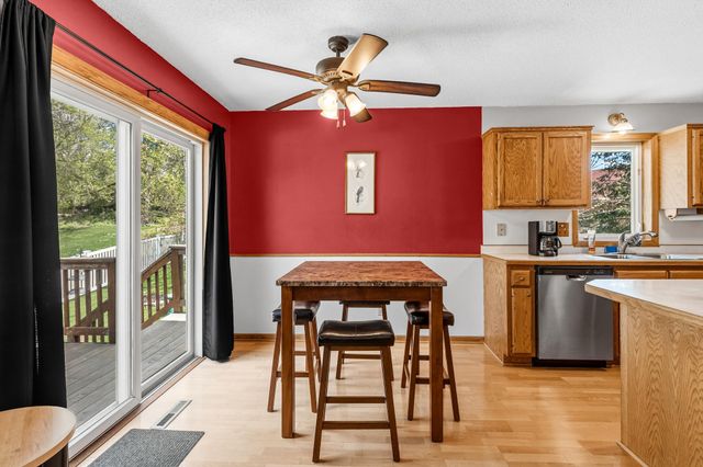 1387 Clarence Court, Saint Paul, MN 55106