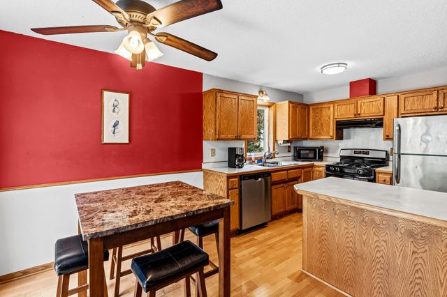 1387 Clarence Court, Saint Paul, MN 55106