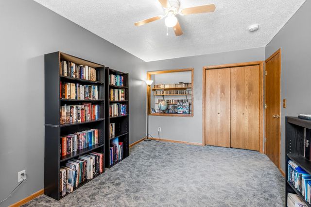 1387 Clarence Court, Saint Paul, MN 55106