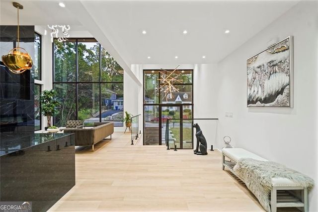 1625 Emerald Avenue SW, Atlanta, GA 30310