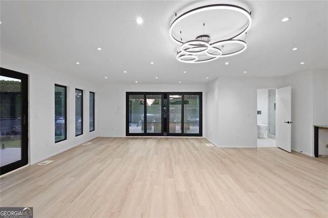 1625 Emerald Avenue SW, Atlanta, GA 30310