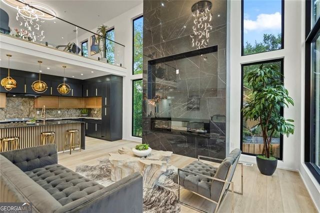 1625 Emerald Avenue SW, Atlanta, GA 30310