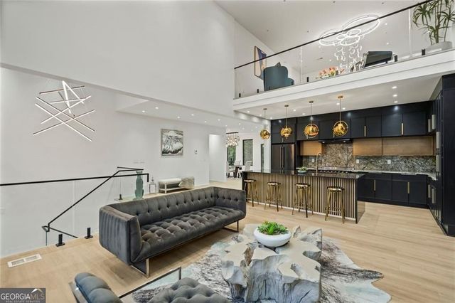1625 Emerald Avenue SW, Atlanta, GA 30310