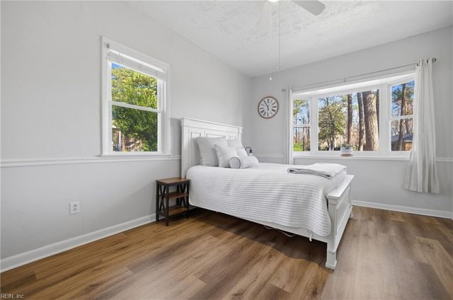 4073 Maple DR, Chesapeake, VA 23322