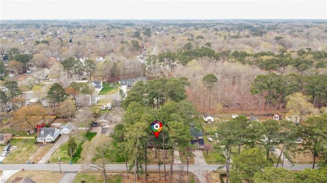 4073 Maple DR, Chesapeake, VA 23322