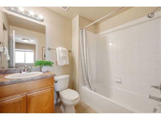 2255 Sopris Cir, Loveland, CO 80537