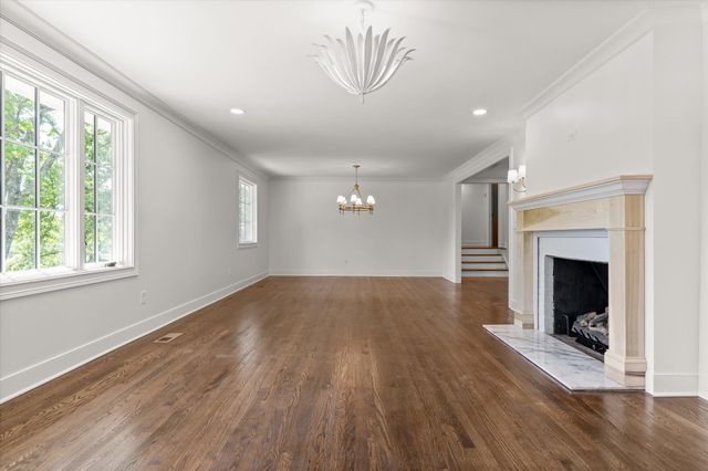 1206 Peter Pan Road, Lookout Mountain, GA 30750