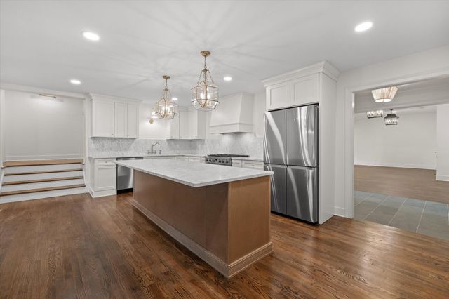1206 Peter Pan Road, Lookout Mountain, GA 30750