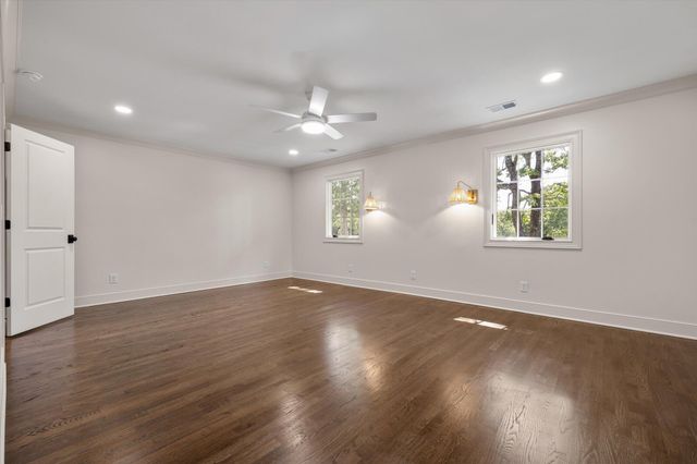 1206 Peter Pan Road, Lookout Mountain, GA 30750