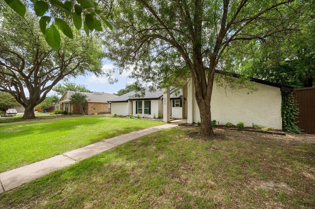922 Thoreau Lane, Allen, TX 75002