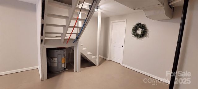 2696 Tablerock Road, Lenoir, NC 28645