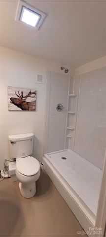 2696 Tablerock Road, Lenoir, NC 28645