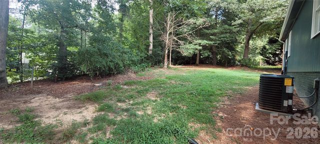 2696 Tablerock Road, Lenoir, NC 28645