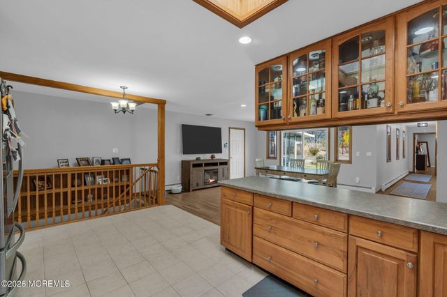 118 Joanna Drive, Toms River, NJ 08753