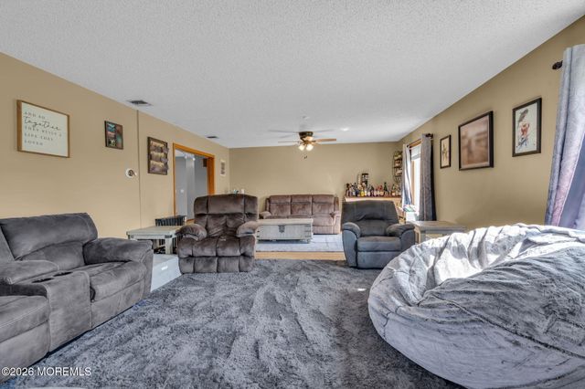 118 Joanna Drive, Toms River, NJ 08753