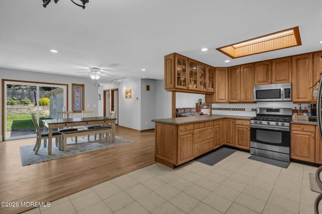 118 Joanna Drive, Toms River, NJ 08753