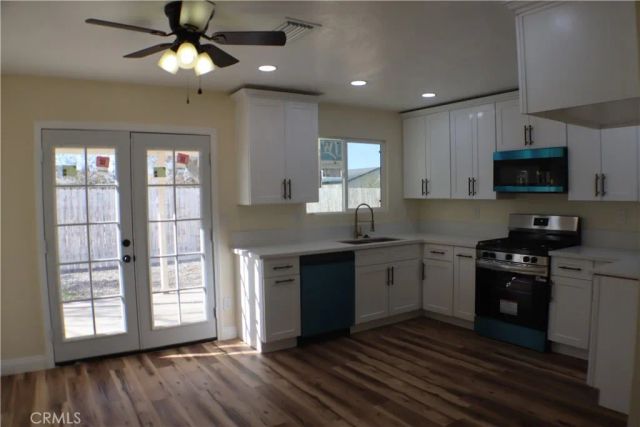 11426 Tamarisk, Hesperia, CA 92345