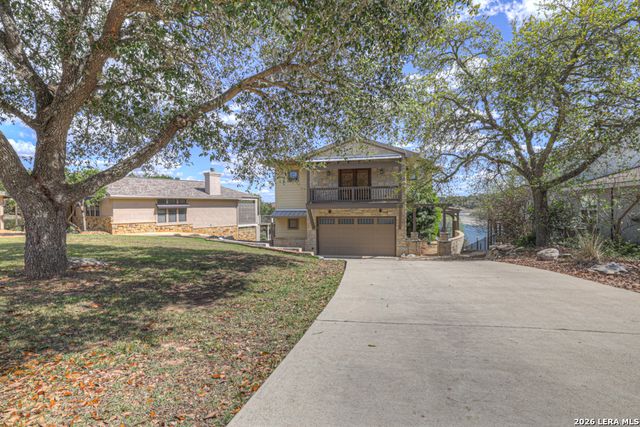 2550 Colleen, Canyon Lake, TX 78133