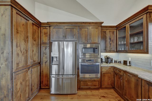 2550 Colleen, Canyon Lake, TX 78133