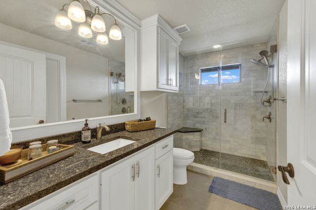 2550 Colleen, Canyon Lake, TX 78133